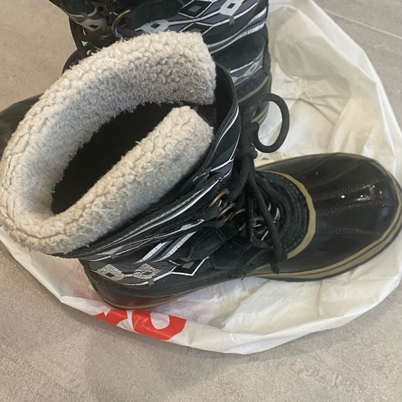 Sorel snow boots - Picture 4 of 6